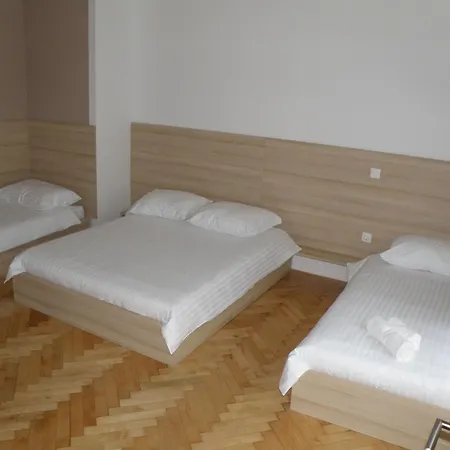 Postojna Rooms Guest house 3*