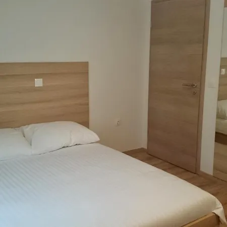 Guest house Postojna Rooms