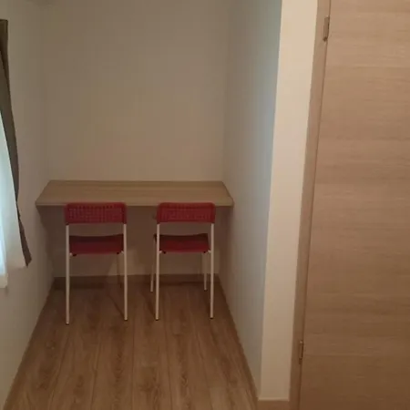 Postojna Rooms 3*